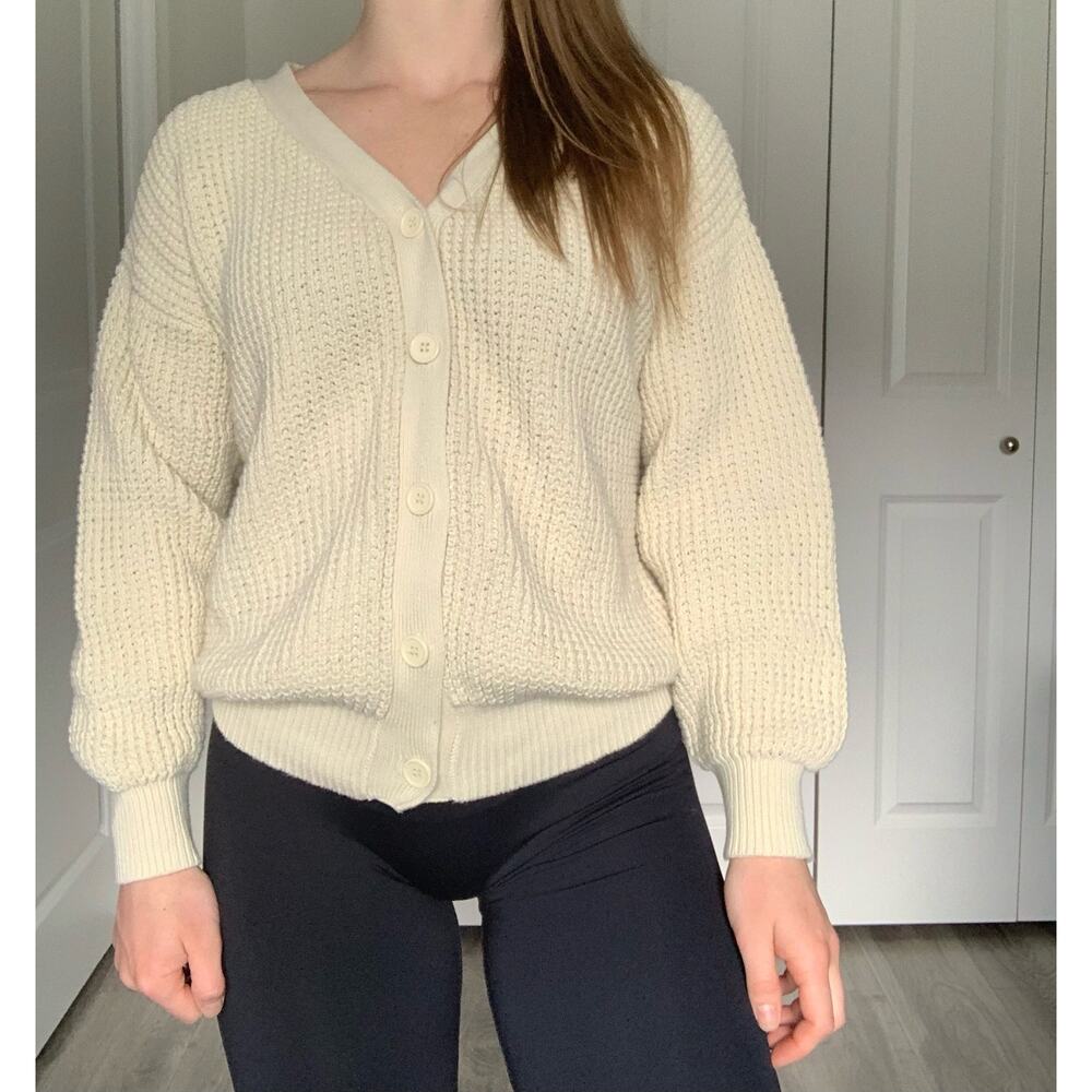 Women’s Chunky Knit Cardigan Sweater Size Medium